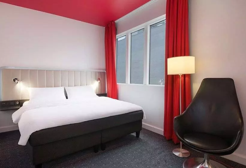 ホテル Radisson Red Oslo City Centre
