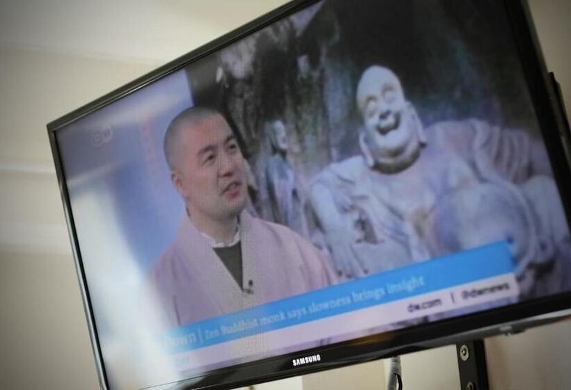 هتل Rambuttri Village Plaza