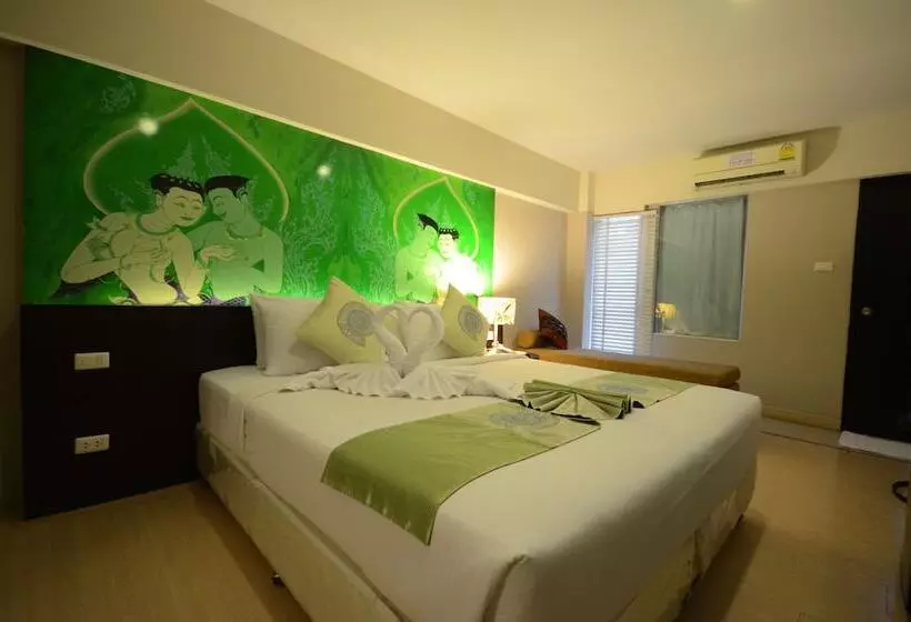 هتل Solace At Srinakarin