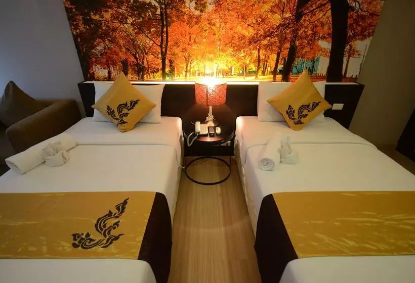 هتل Solace At Srinakarin