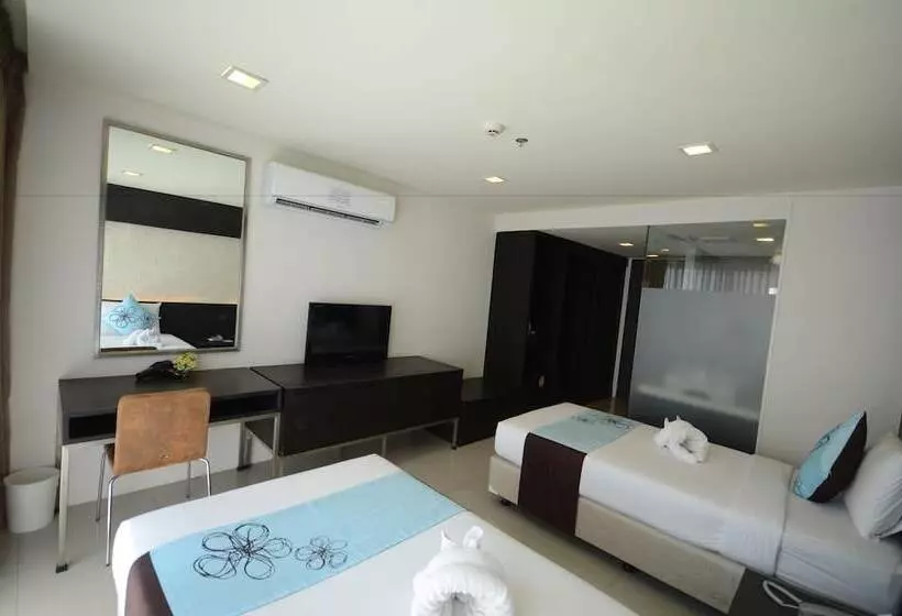 هتل Solace At Srinakarin