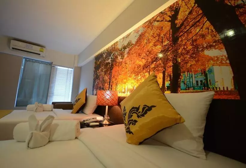 هتل Solace At Srinakarin