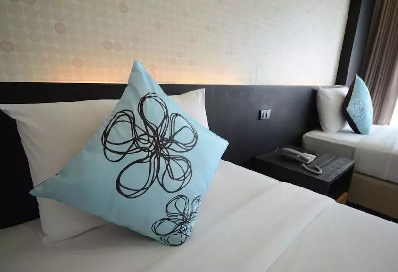 هتل Solace At Srinakarin