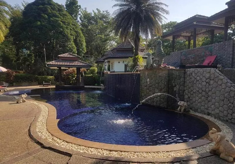 Hotel Thai Modern Resort & Spa Newly Renovated