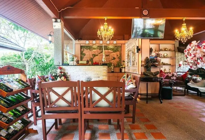 ホテル Thai Modern Resort & Spa Newly Renovated