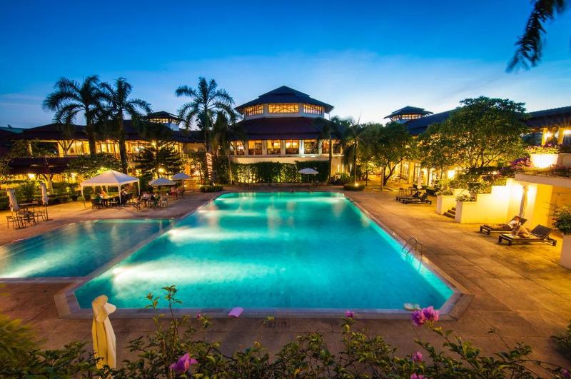 Maneechan Resort Sha Extra Plus