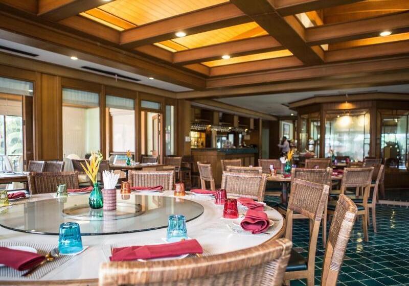 Maneechan Resort Sha Extra Plus