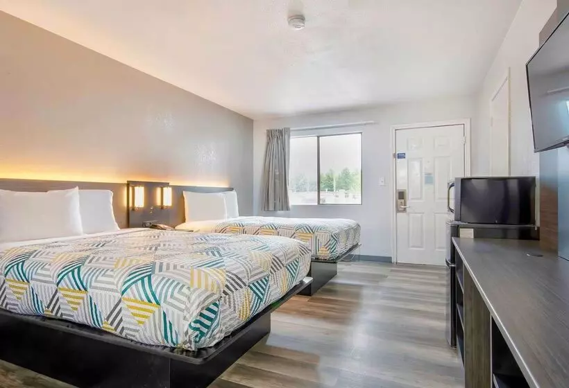 Motel 6 Texarkana, Tx