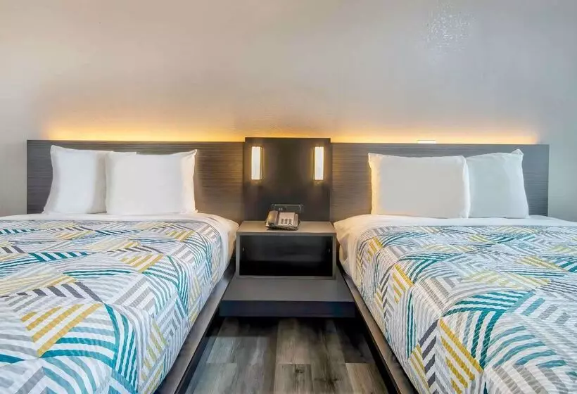 Motel 6 Texarkana, Tx