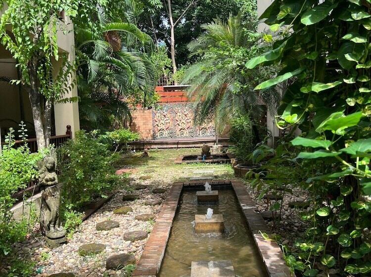 Shewe Wana Suite Resort