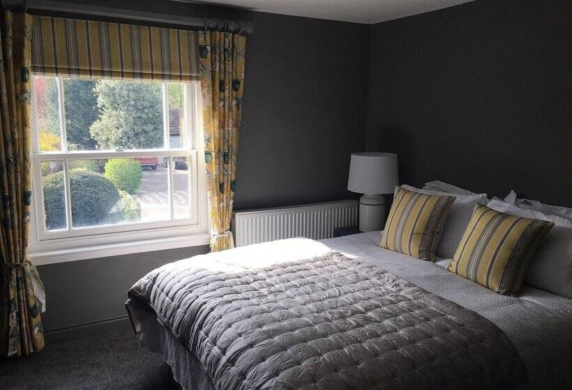 Cosy Lincs Wolds Cottage In Picturesque Tealby