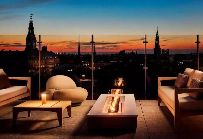 ホテル NH Collection Copenhagen