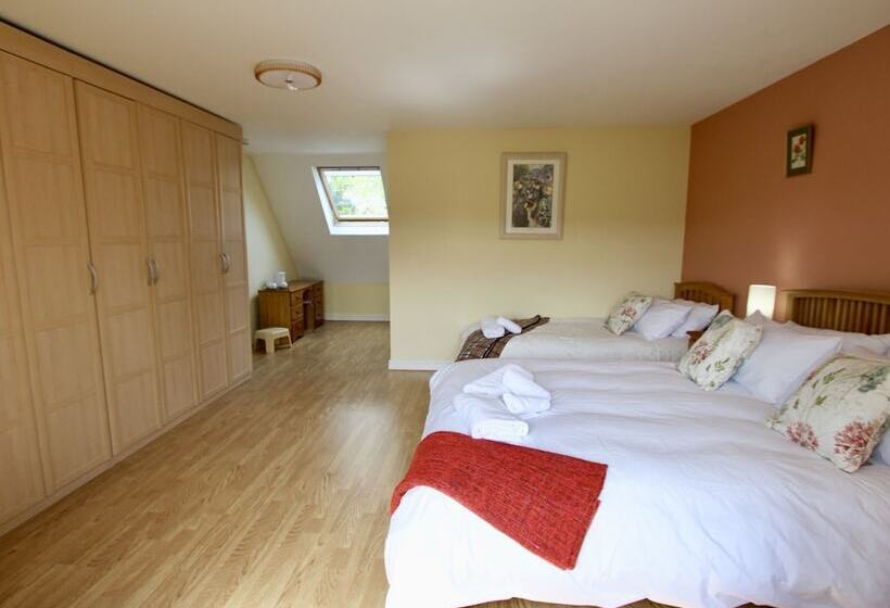 Meadow Rise Guest House