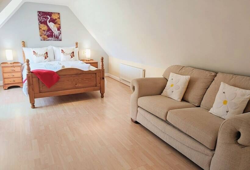 Meadow Rise Guest House