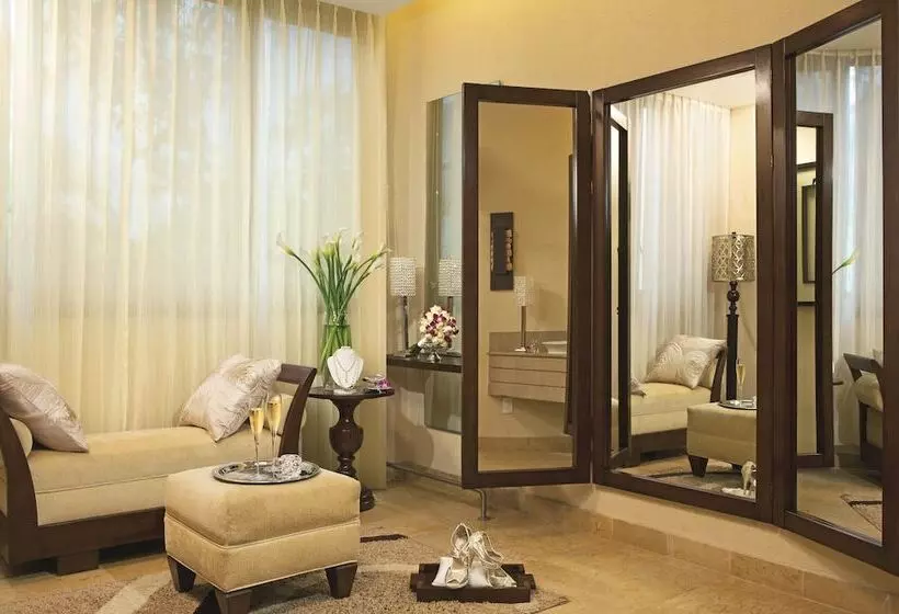 Dreams Riviera Cancun Resort & Spa - All Inclusive