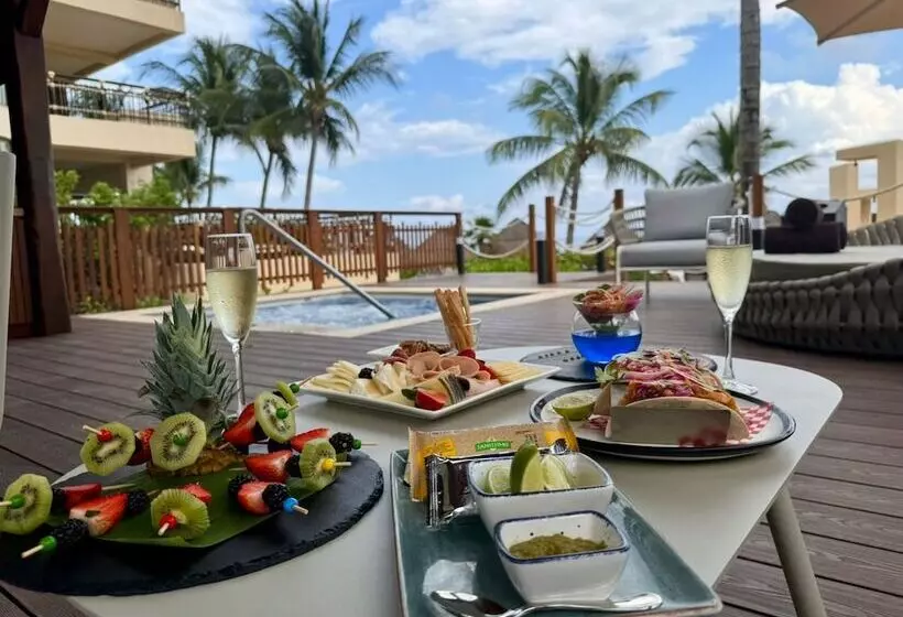 Dreams Riviera Cancun Resort & Spa - All Inclusive