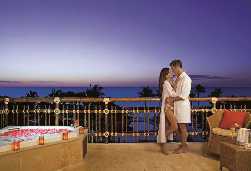 Dreams Riviera Cancun Resort & Spa - All Inclusive