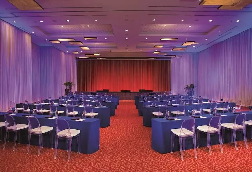 Dreams Riviera Cancun Resort & Spa - All Inclusive