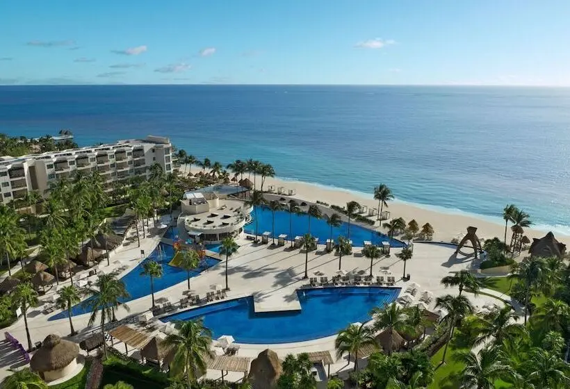 Dreams Riviera Cancun Resort & Spa - All Inclusive