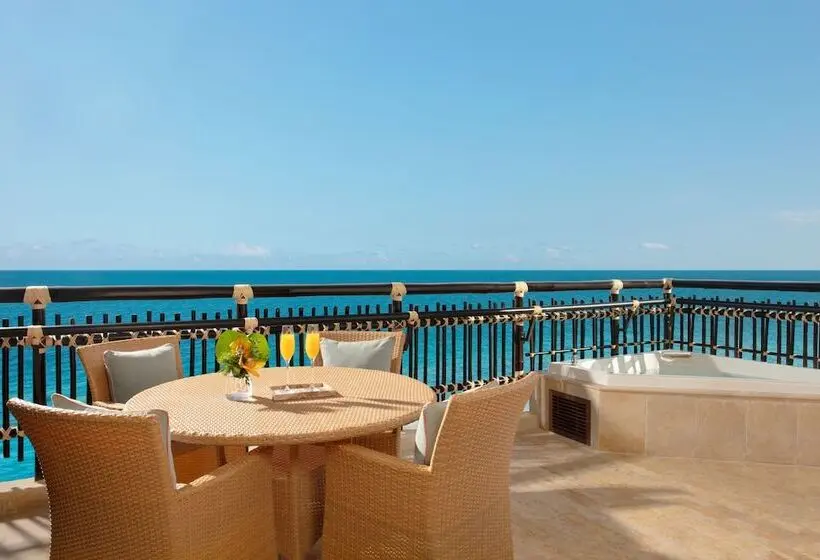 Dreams Riviera Cancun Resort & Spa - All Inclusive