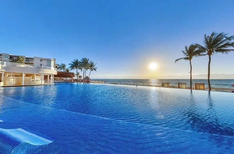 Dreams Riviera Cancun Resort & Spa - All Inclusive