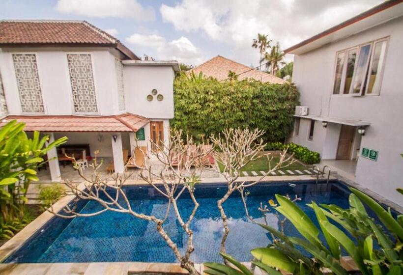 בית מלון כפרי Abian Biu Mansion