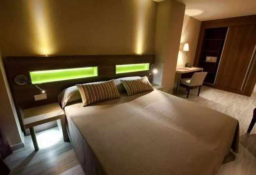 호텔 Allon Mediterrania