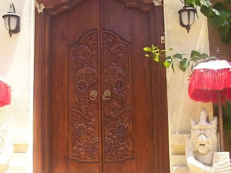 Hotel Bali Emerald Villas