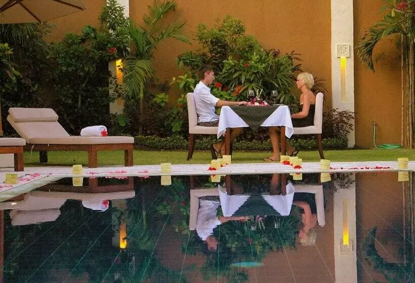 Hotel Bali Emerald Villas