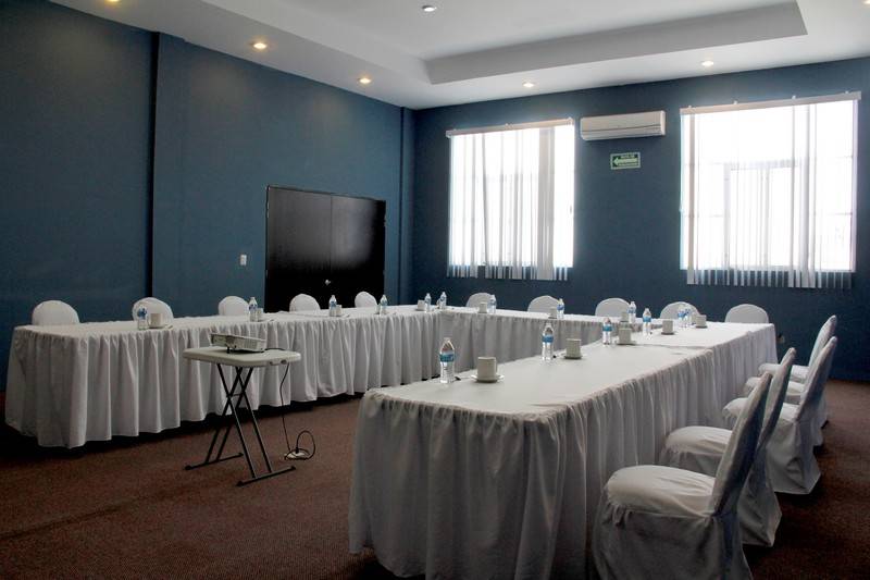 Hotel Barante Suites