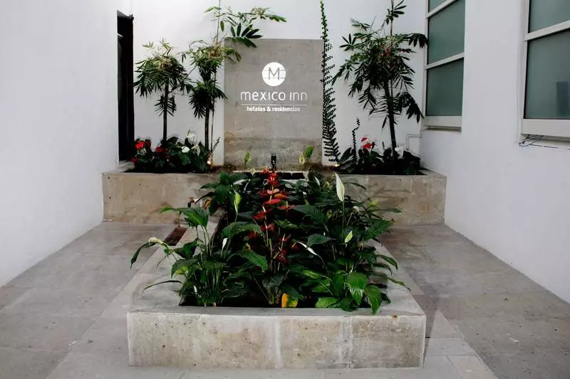 Hotel Barante Suites