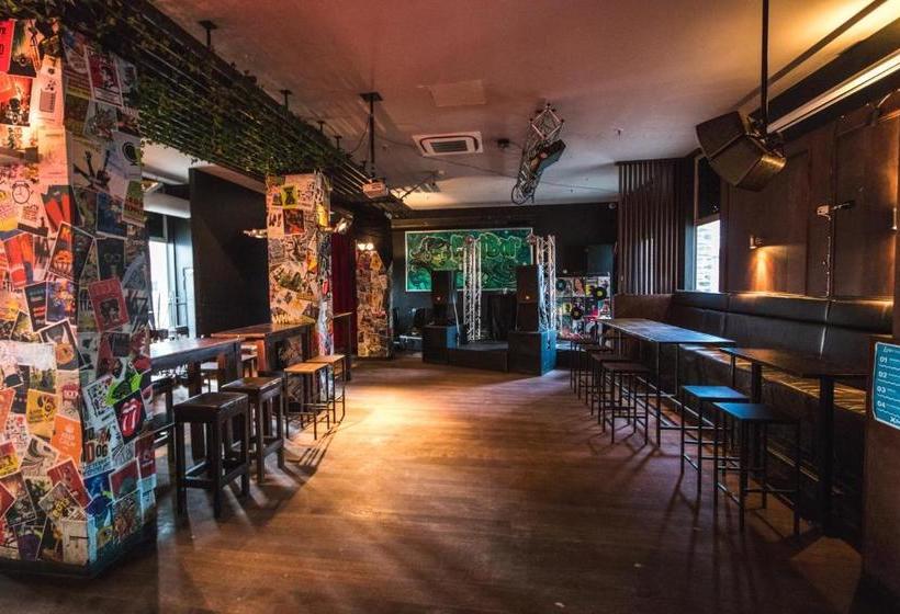 فندق Base Backpackers Wanaka  Hostel