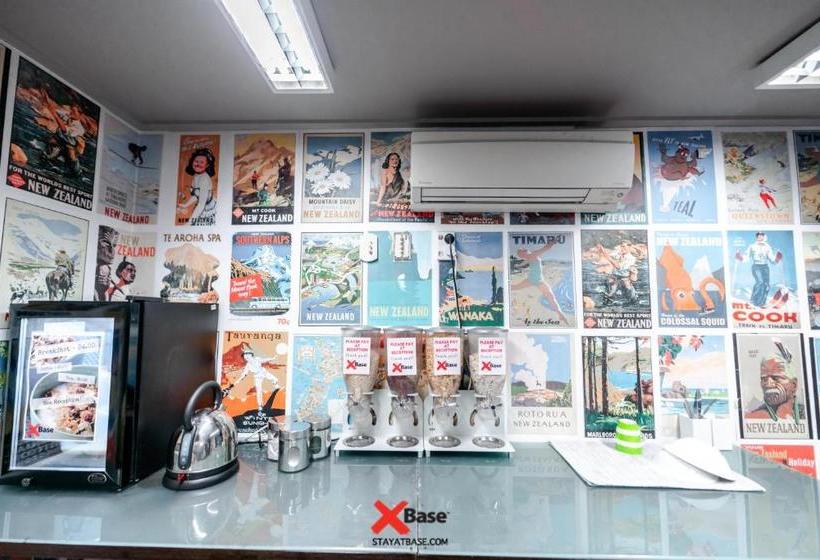 فندق Base Backpackers Wanaka  Hostel