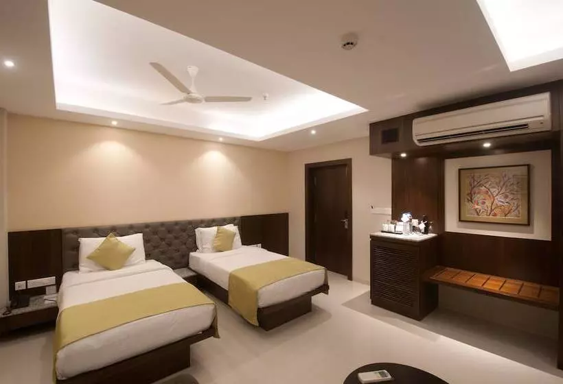 Calangute Towers   Am Hotel Kollection