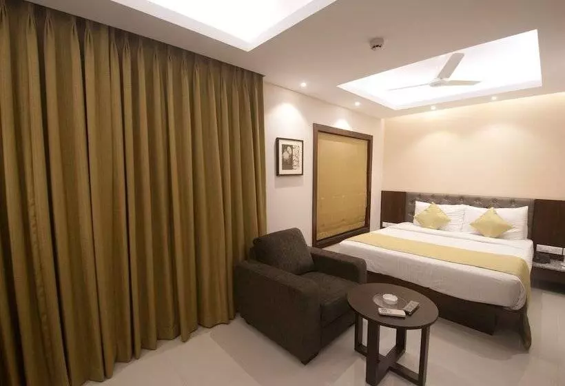 Calangute Towers   Am Hotel Kollection