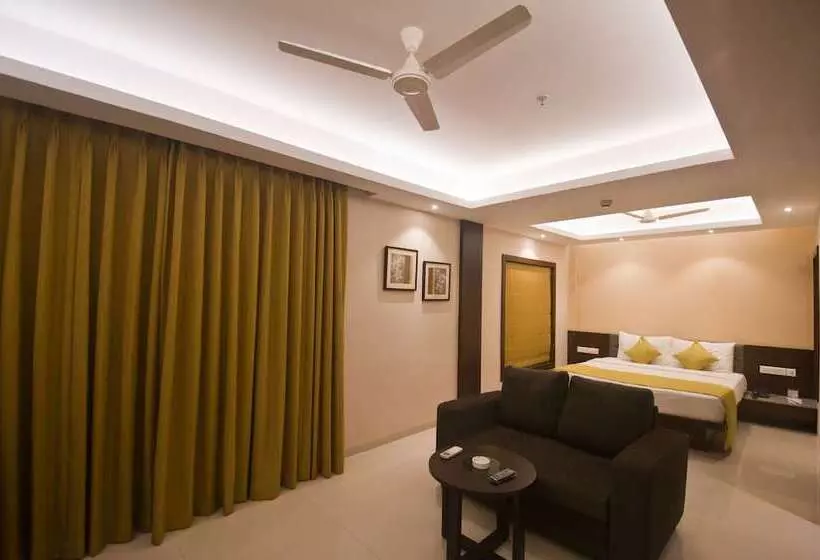 Calangute Towers   Am Hotel Kollection