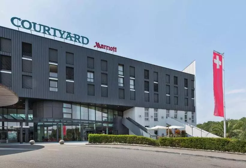 בית מלון כפרי Courtyard By Marriott Basel