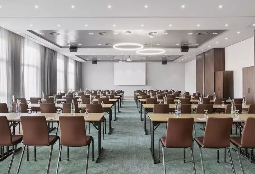 בית מלון כפרי Courtyard By Marriott Basel