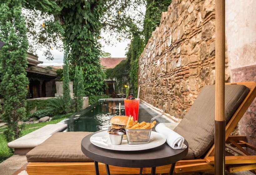 هتل El Convento Boutique