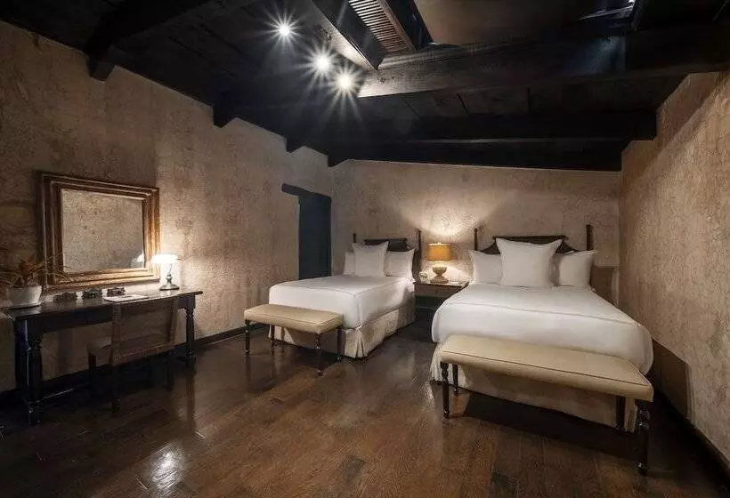 هتل El Convento Boutique