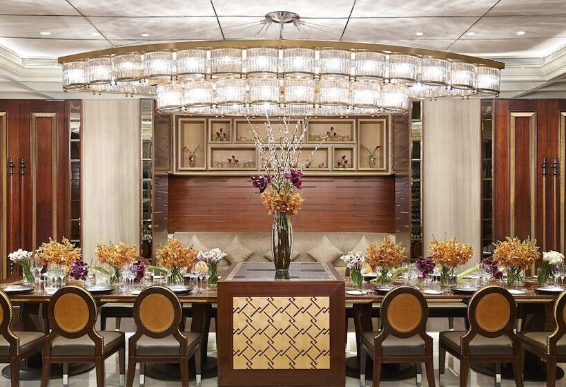 Four Seasons Hotel Mumbai