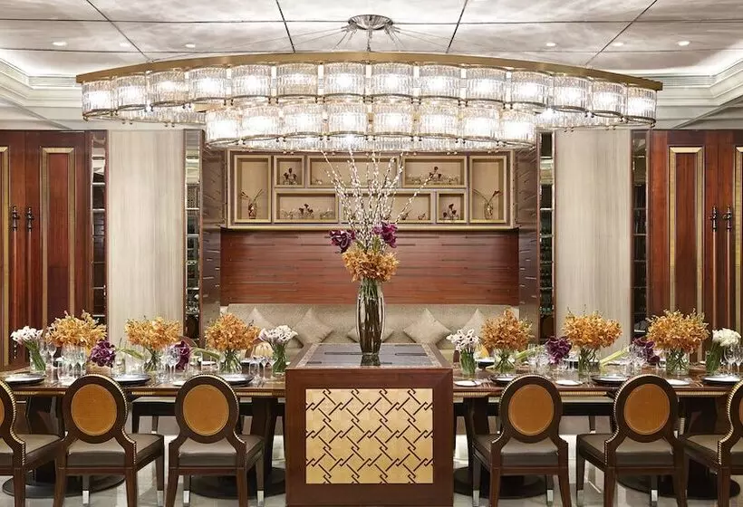 Four Seasons Hotel Mumbai