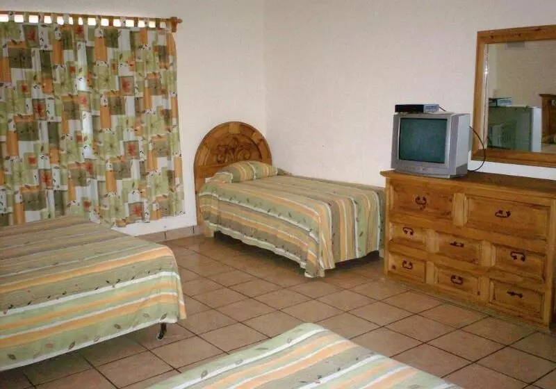 فندق Hacienda Bugambilias