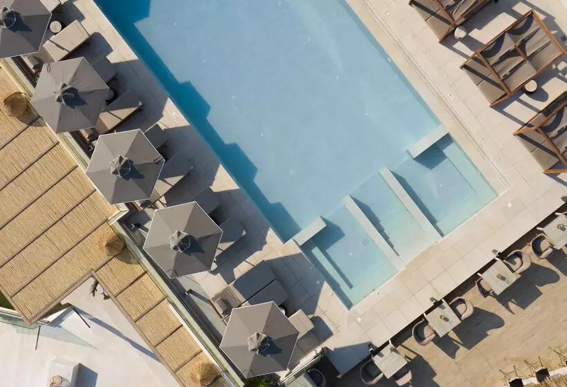 Irida Hotel Agia Pelagia