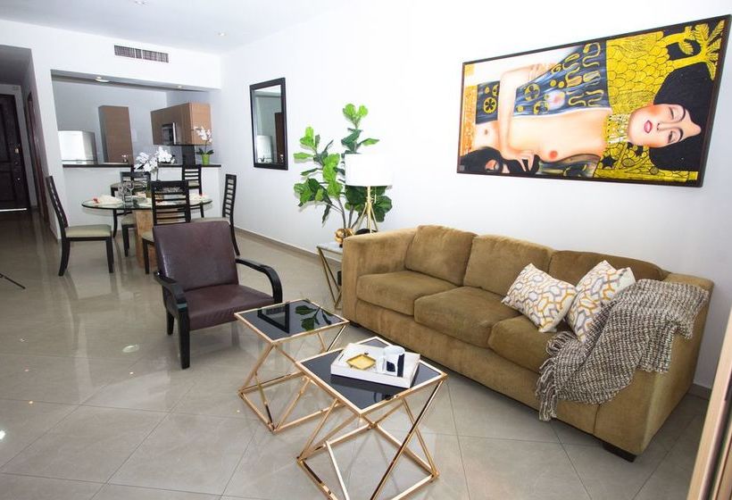 فندق Torres De El Legado