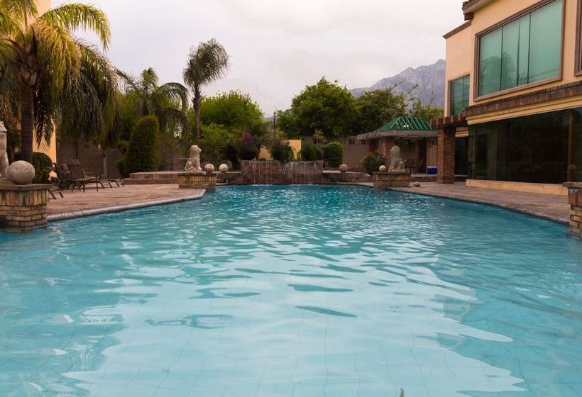 فندق Torres De El Legado