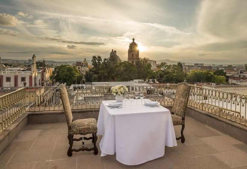 هتل Museo Palacio De San Agustin