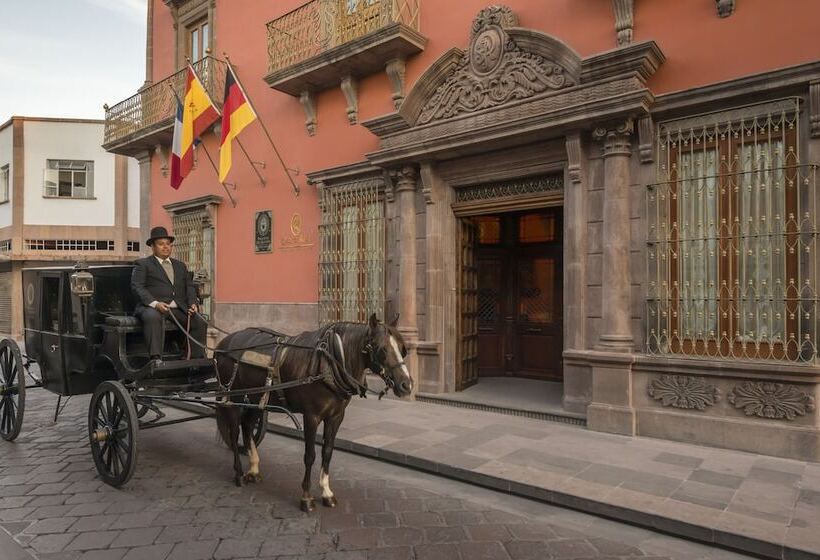 هتل Museo Palacio De San Agustin