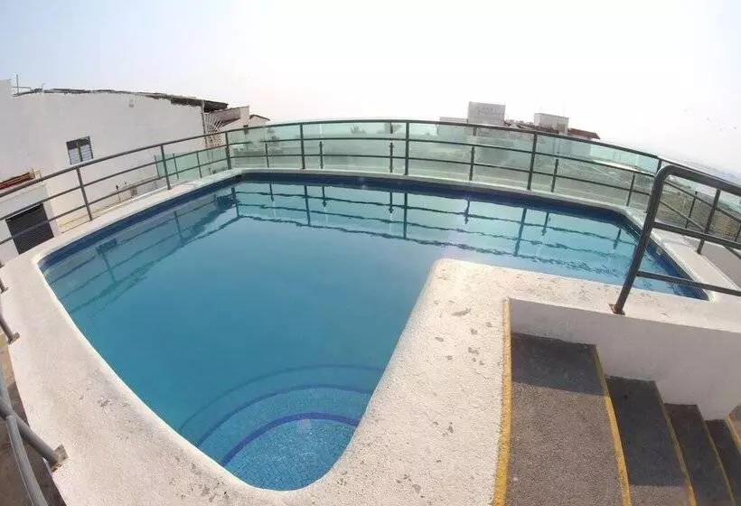 בית מלון כפרי Portonovo Plaza Malecon