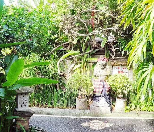 Puri Dewa Bharata Hotel & Villas